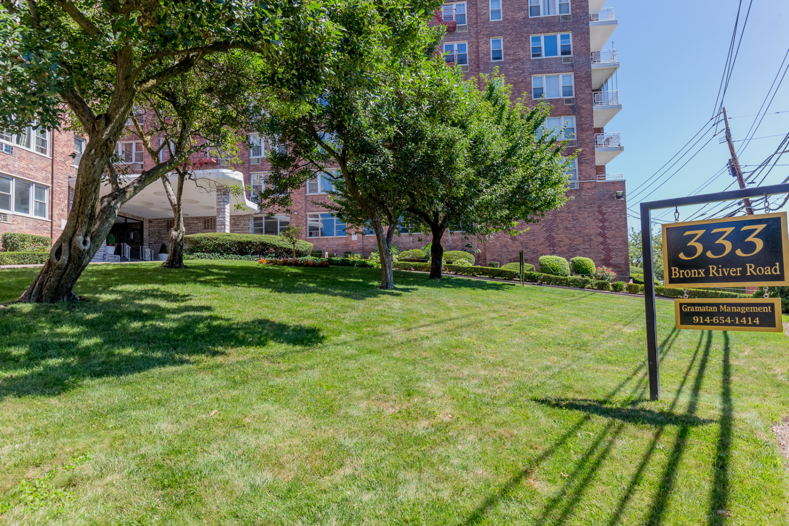 333 Bronx River Road Apt. 202, Yonkers: main photo