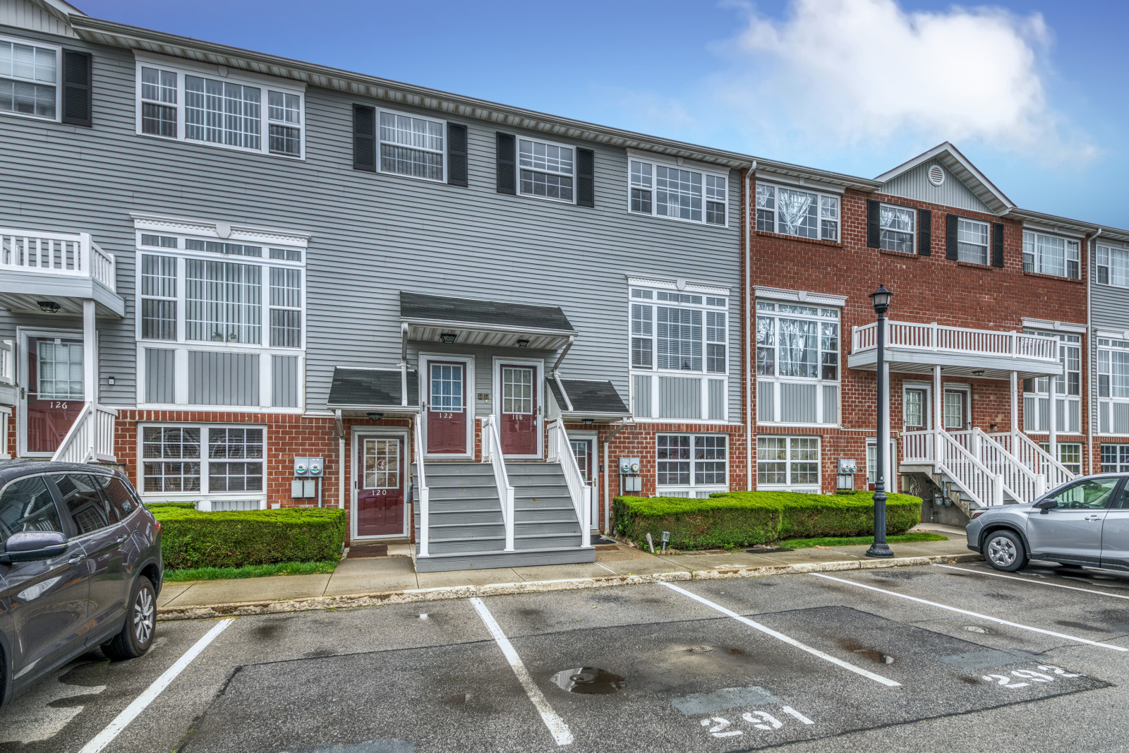 118 Mermaid Lane Unit 296, Bronx: main photo