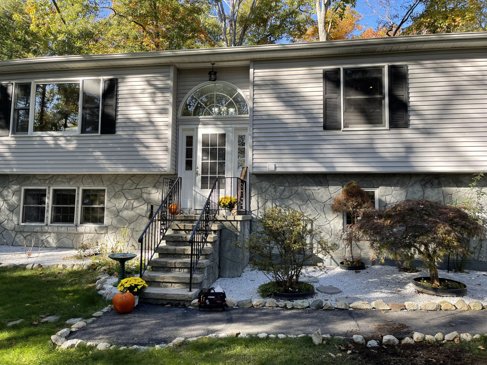 29 Wharton Drive, Cortlandt Manor: main photo