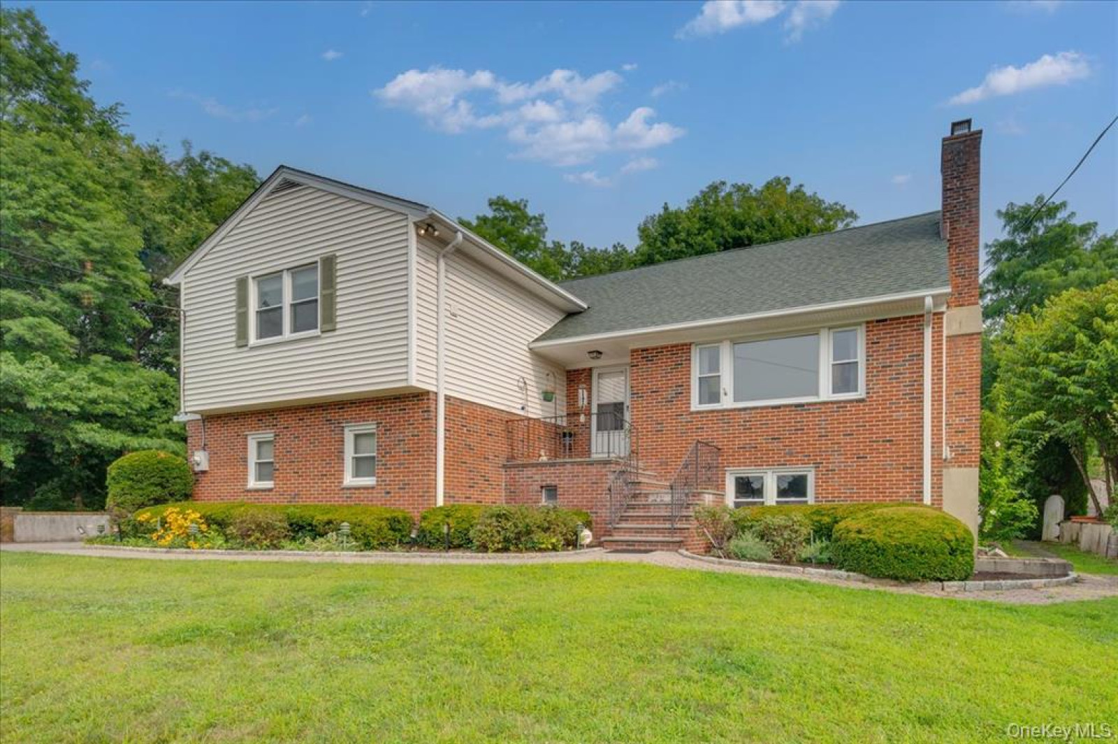 22 Shelton Street, Harrison: main photo